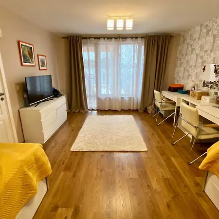 Modern With Garden In Evksinograd, By Flat Manаger Βίλα Βάρνα