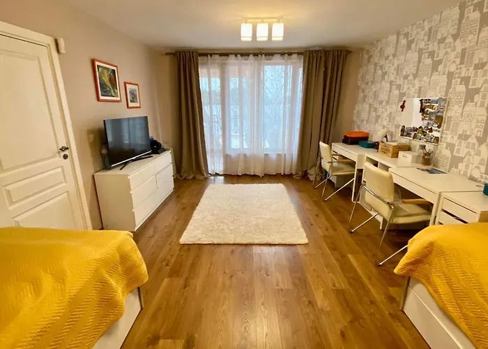 Modern With Garden In Evksinograd, By Flat Manаger Βίλα Βάρνα